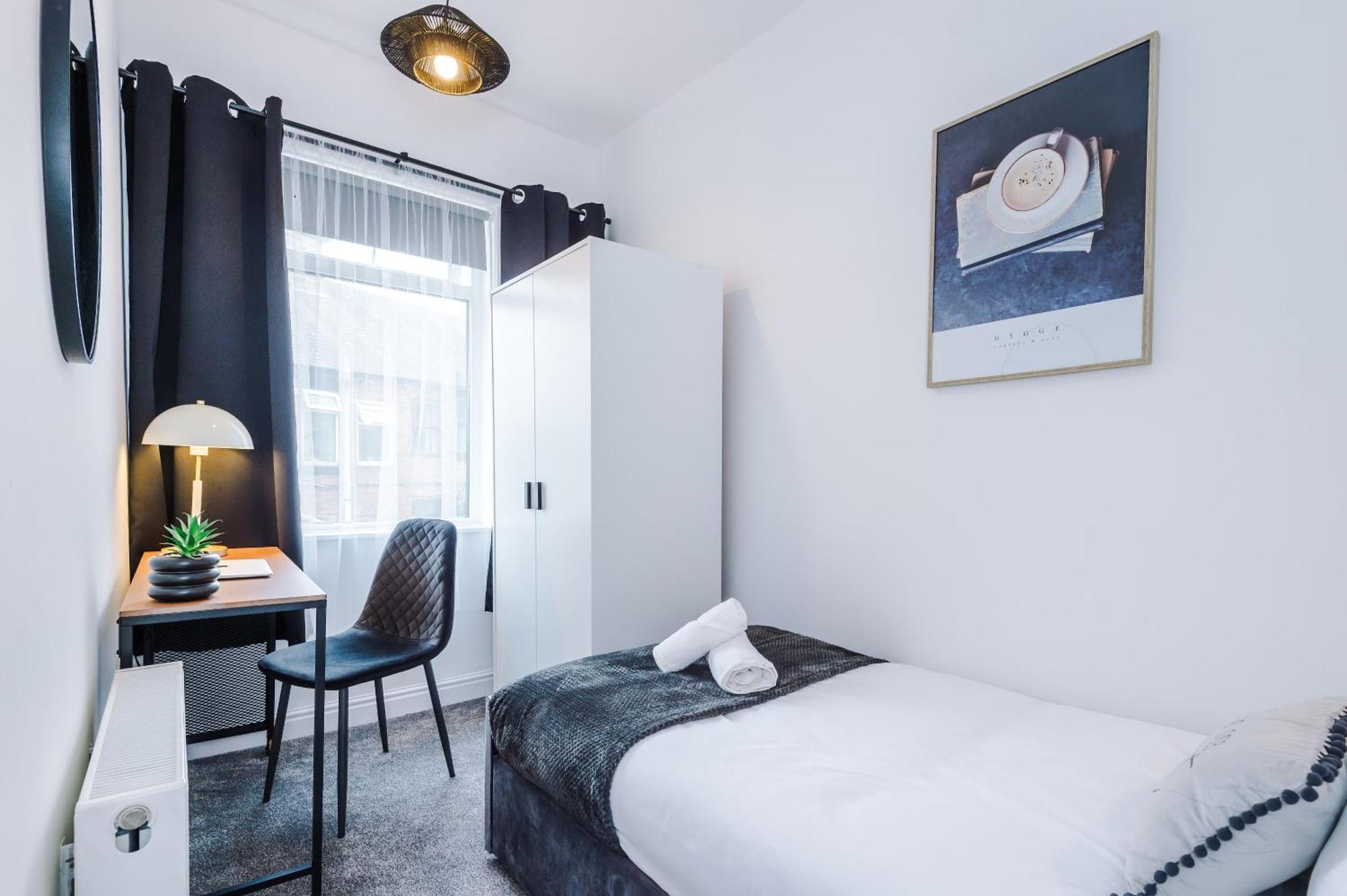 Modern Premium 3 Bed Hidden Gem - Central Location 반즐리 외부 사진