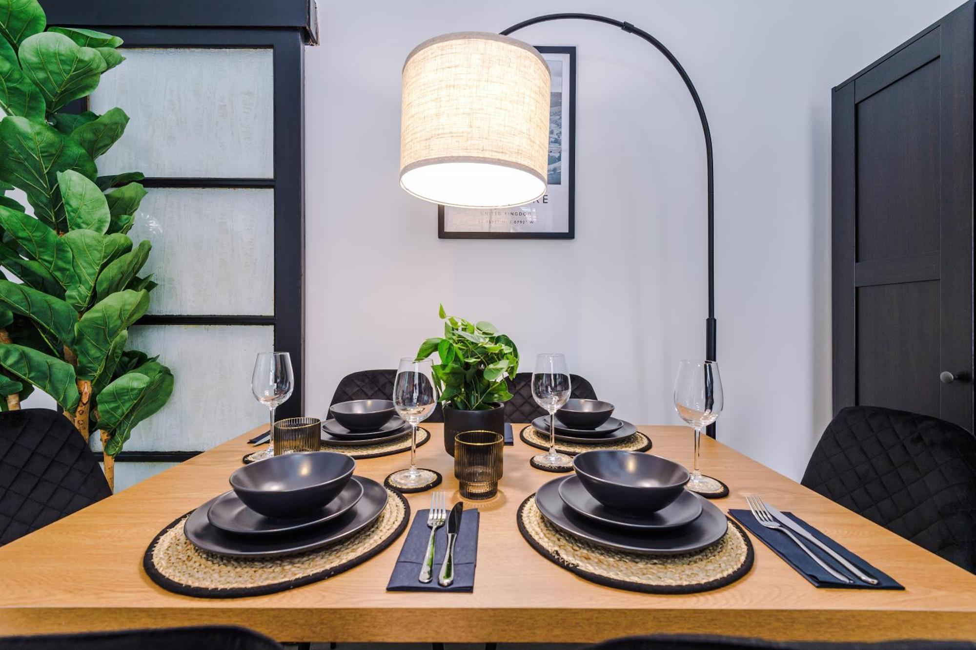 Modern Premium 3 Bed Hidden Gem - Central Location 반즐리 외부 사진
